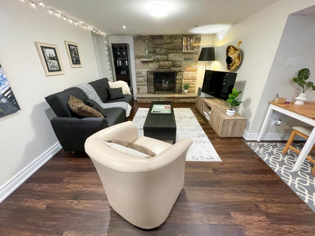 Spacious & Renovated 1Bd Suite W/Parking Toronto Exteriér fotografie