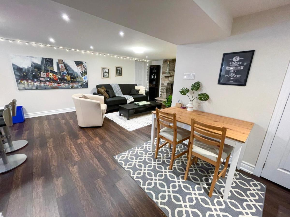 Spacious & Renovated 1Bd Suite W/Parking Toronto Exteriér fotografie